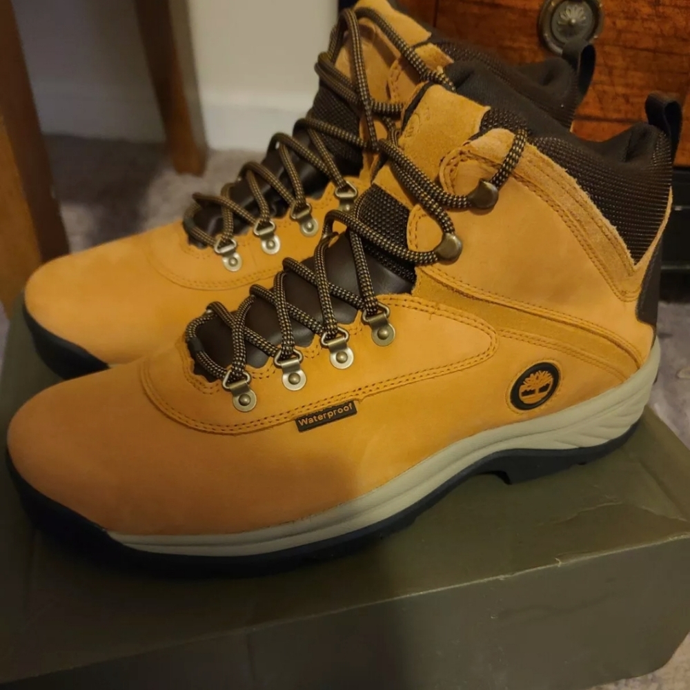 Men's White Ledge Waterproof Ankle Timberland Boots Size 13 color wheat